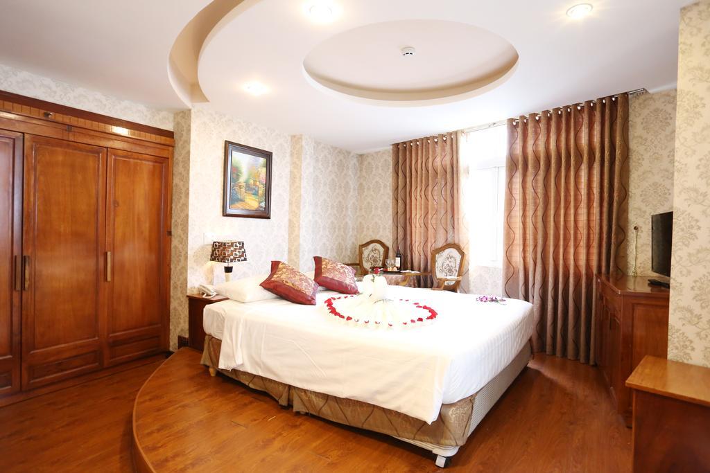 Mountain Town Hotel Da Lat Buitenkant foto