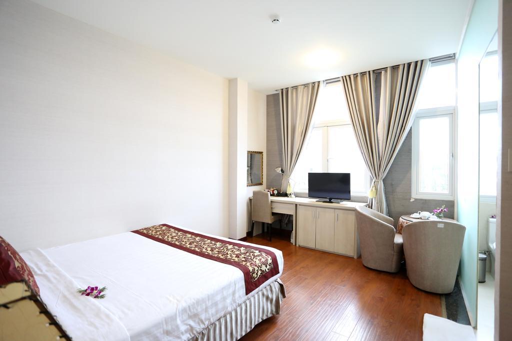 Mountain Town Hotel Da Lat Buitenkant foto
