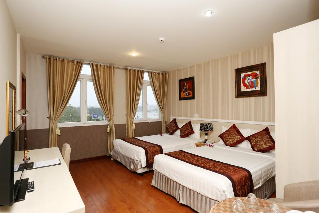 Mountain Town Hotel Da Lat Buitenkant foto